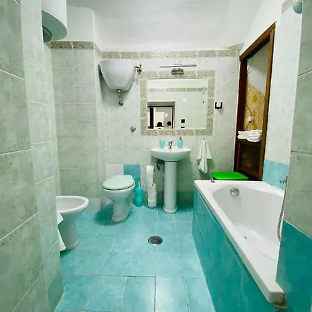 Quartieri Spagnoli Home Affitti Brevi 那不勒斯