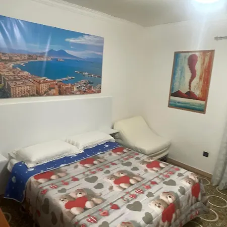 公寓 Quartieri Spagnoli Home Affitti Brevi 那不勒斯